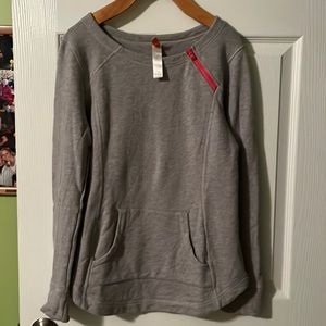 Lucy sweatshirt-Gray-M